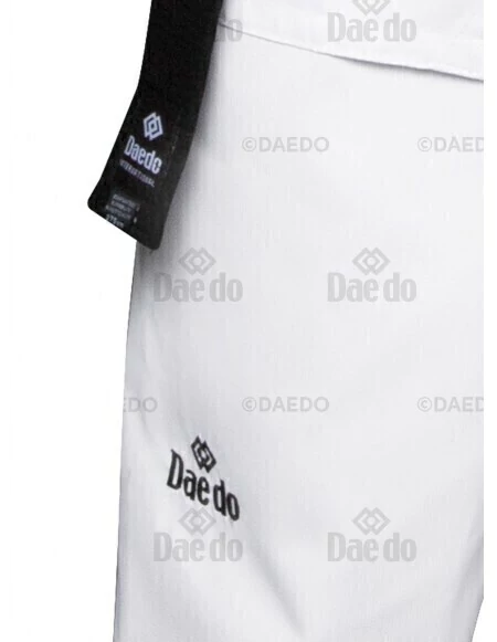 dobok-taekwondo-cuello-negro-31-04c3004cc492aa895816903032830912-1024-1024